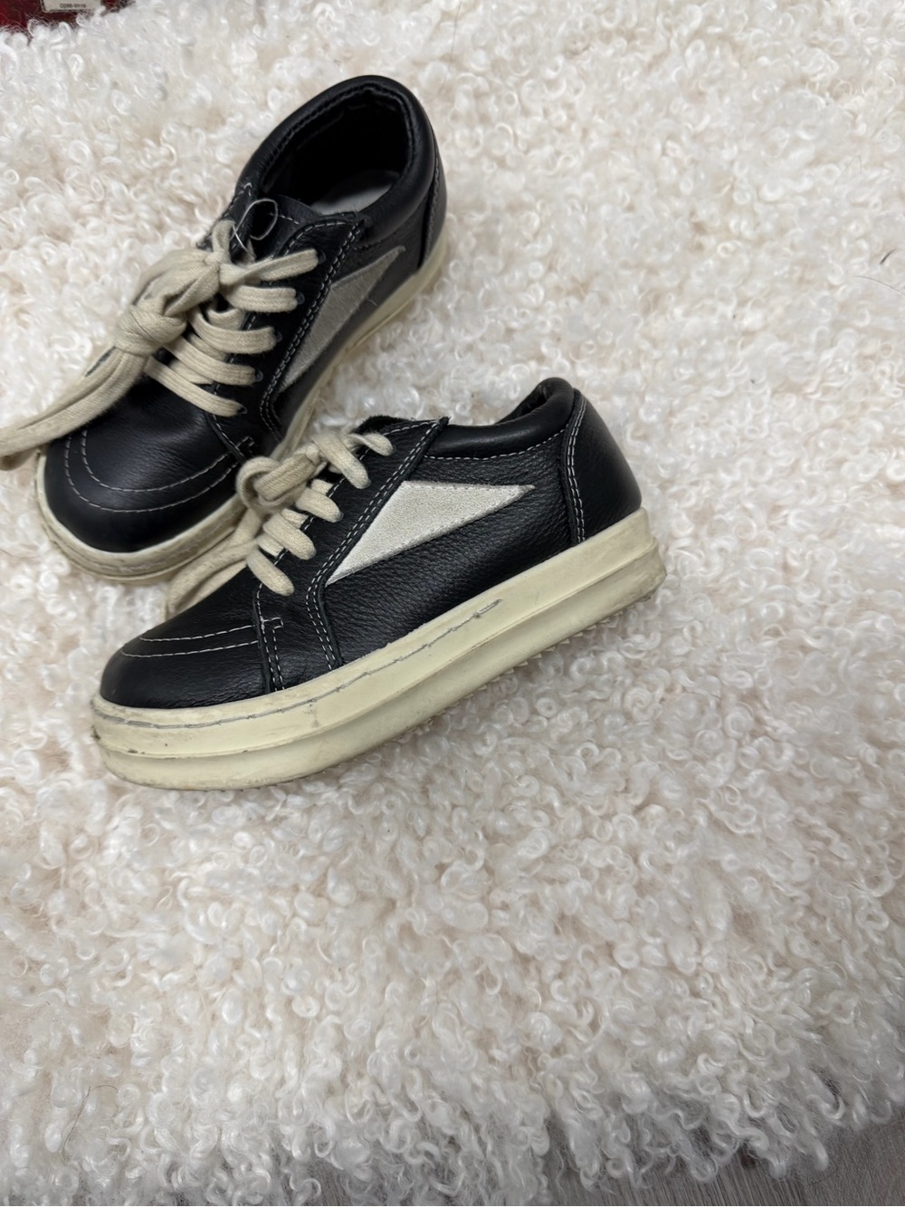 Kids Black & Cream Low-Top Sneakers